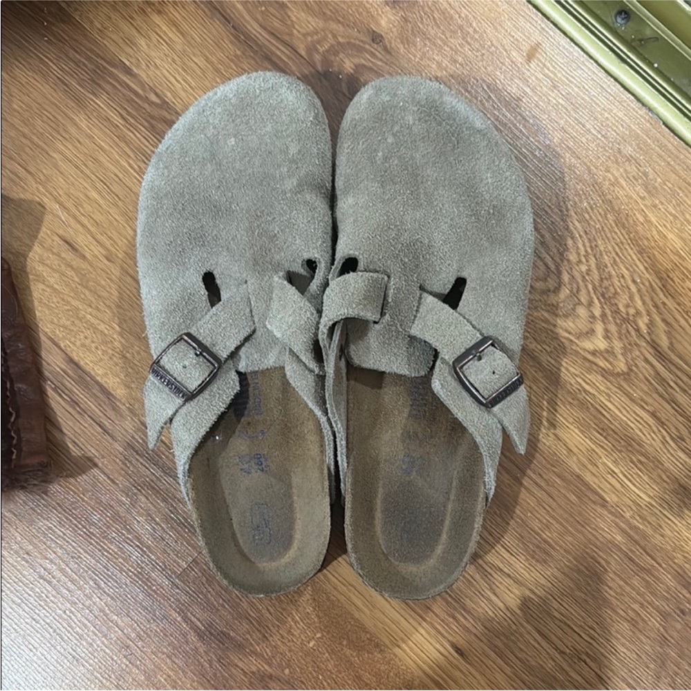 Birkenstock Suede Sandals